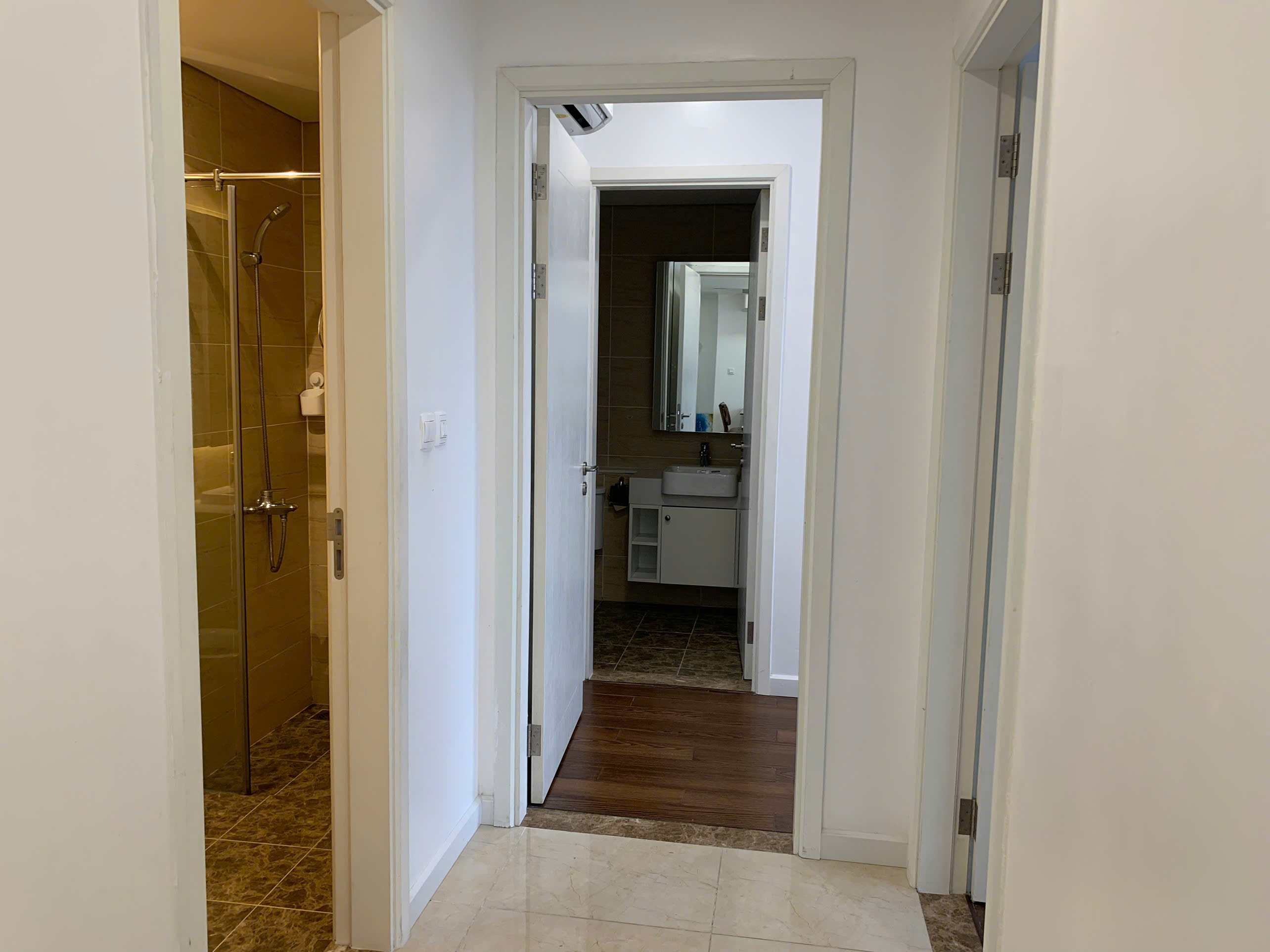 Cần bán Căn hộ chung cư dự án Vinhomes D'Capitale, Diện tích 70m², Giá Thương lượng 2