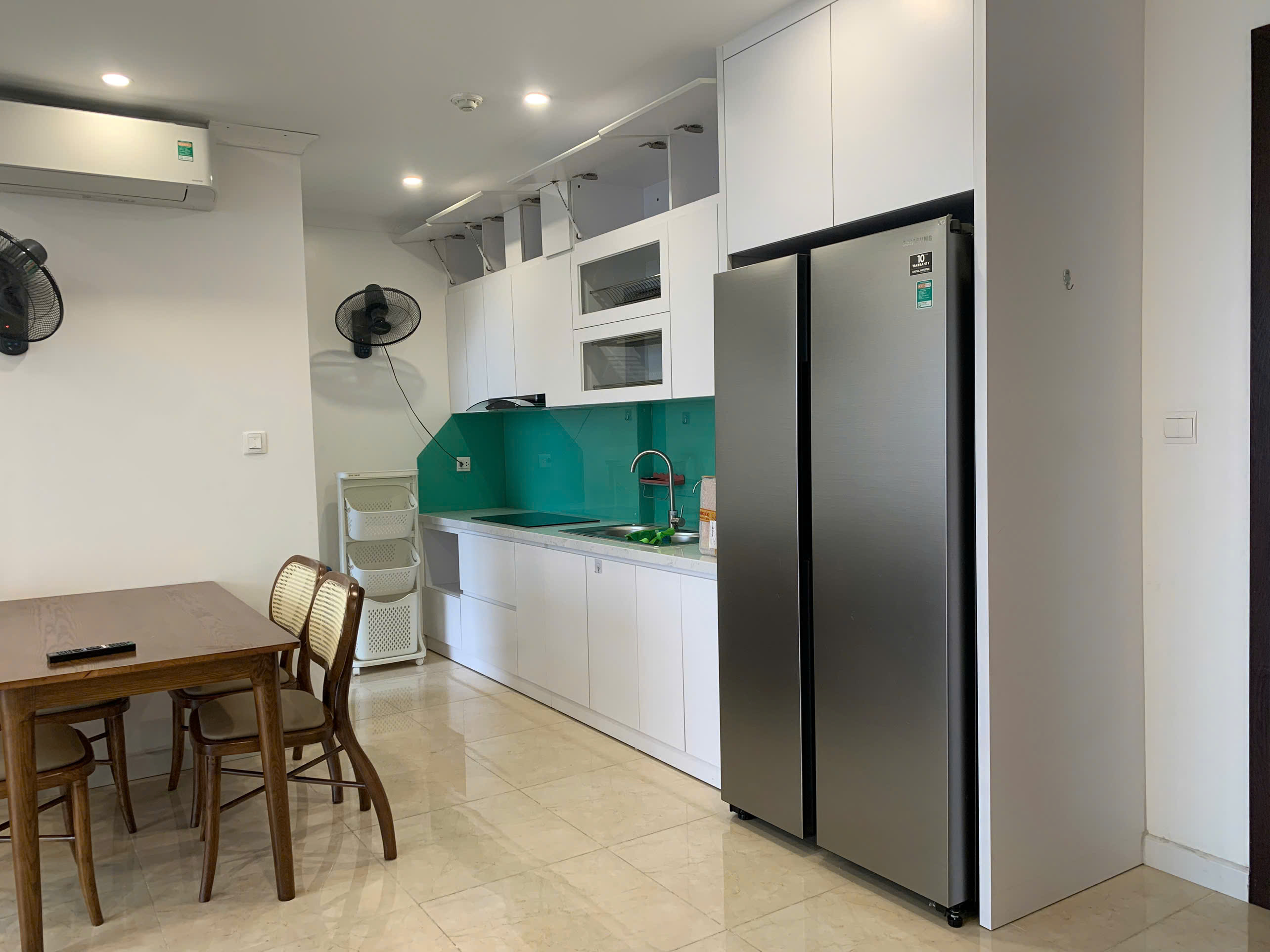 Cần bán Căn hộ chung cư dự án Vinhomes D'Capitale, Diện tích 70m², Giá Thương lượng 4