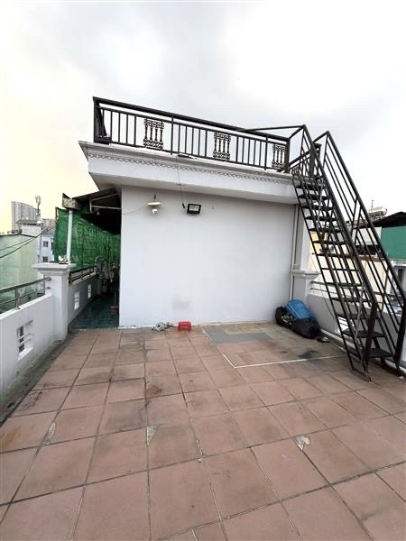 BÁN NHANH NHÀ NGANG 5.2M, DT 99.8M2 CHÀO CHỈ 9.9T- Đ.TÔN ĐẢN- KẾ BÊN KHU ẨM THỰC VĨNH KHÁNH- GẦN 3