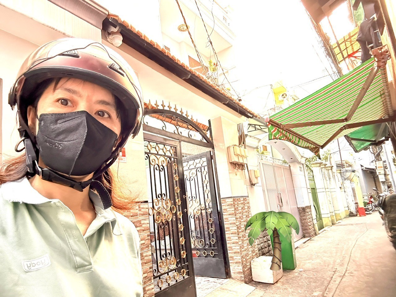 SIÊU PHẨM NHÀ NGANG LỚN 5.2M*18.6M, NỞ HẬU 5.6M- Đ.TÔN ĐẢN- GẦN TRƯỜNG ĐẠI HỌC NGUYỄN TẤT THÀNH.