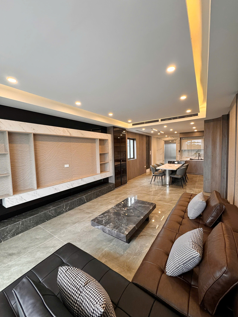 Bán Nhà Phố Hoa Lâm, Việt Hưng – 55,5m2 Nở Hậu – 7 Tầng Kinh Doanh Văn Phòng – Thang Máy 630kg – Sổ 3