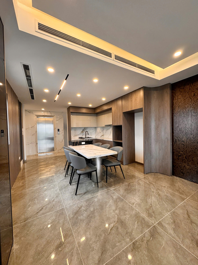 Bán Nhà Phố Hoa Lâm, Việt Hưng – 55,5m2 Nở Hậu – 7 Tầng Kinh Doanh Văn Phòng – Thang Máy 630kg – Sổ 7