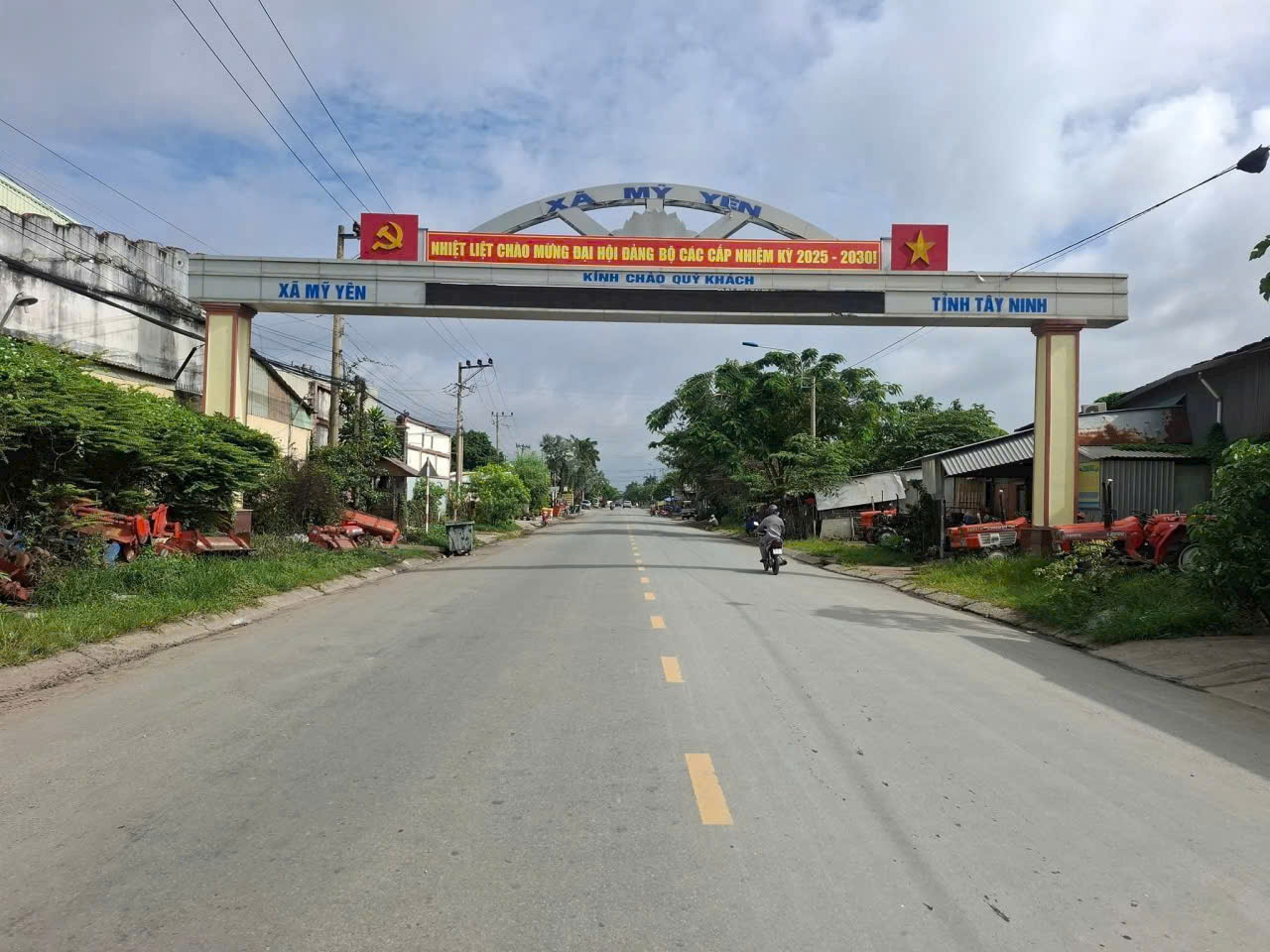 Cần bán Kho - Nhà xưởng Xã Mỹ Yên, Bến Lức, Diện tích 1570m², Giá 33 Tỷ 3