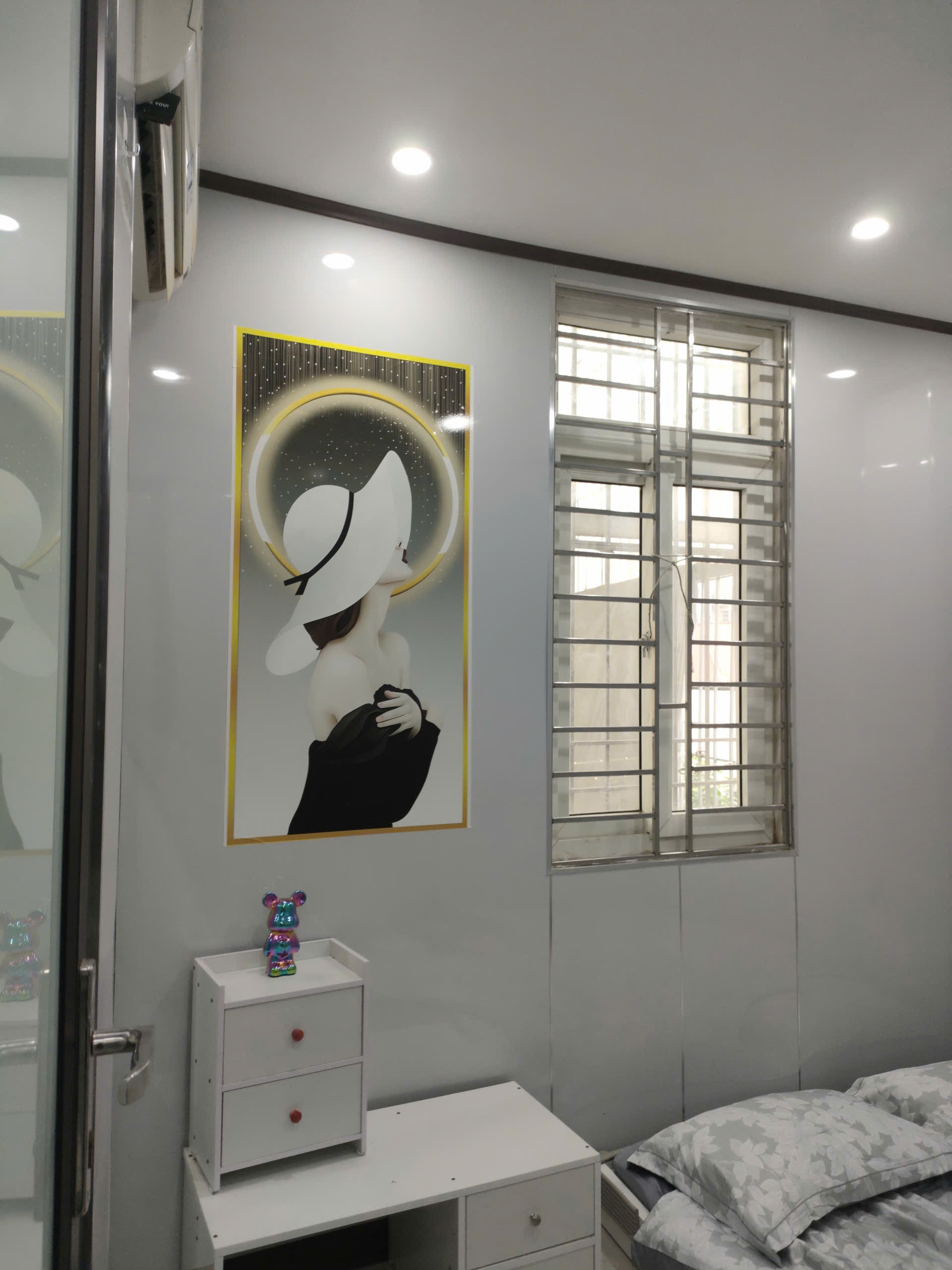 Bán gấp giá rẻ chung cư Sơn Tây 50m, tầng 2, mặt tiền 4m, 2.4 tỷ Ba Đình. 2