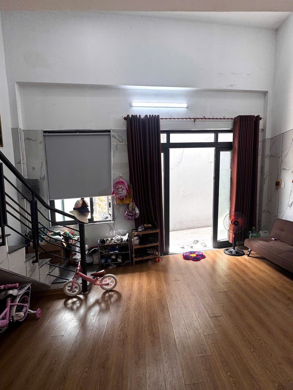 NHÀ ĐẸP VÀO Ở NGAY - SÁT MẶT TIỀN - 3.4 TỶ 4