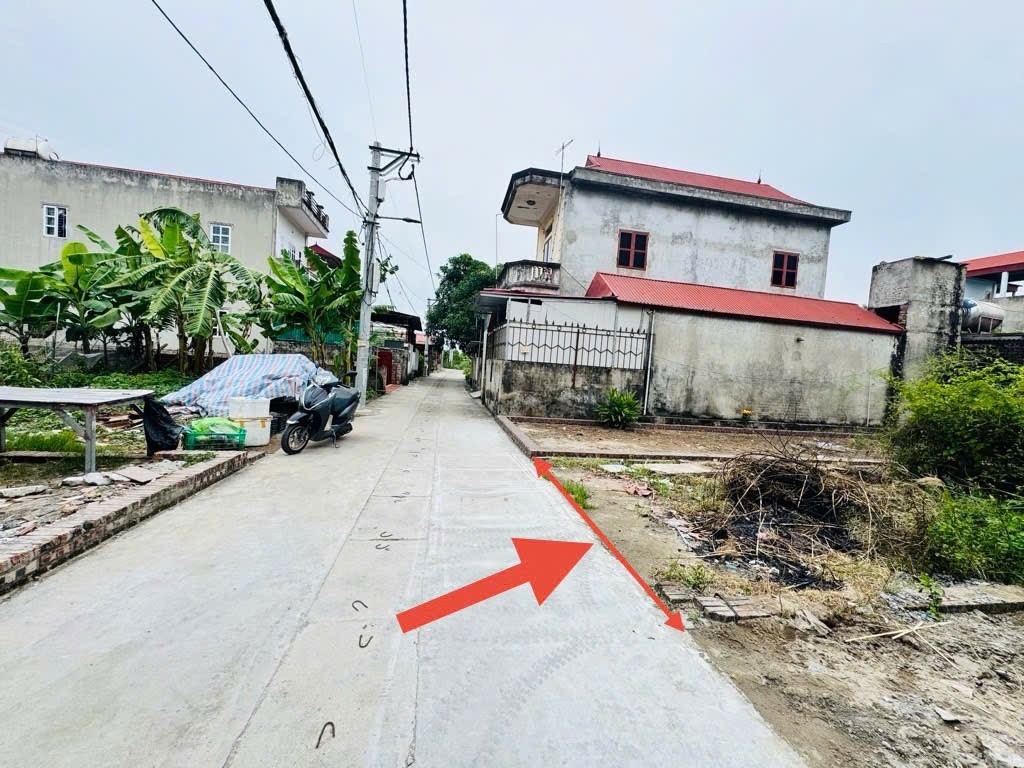 Bán gấp lô đất tổ 9, Quang Minh. Đất vuông vắn, đường thông bàn cờ. Gần khu công nghiệp 2