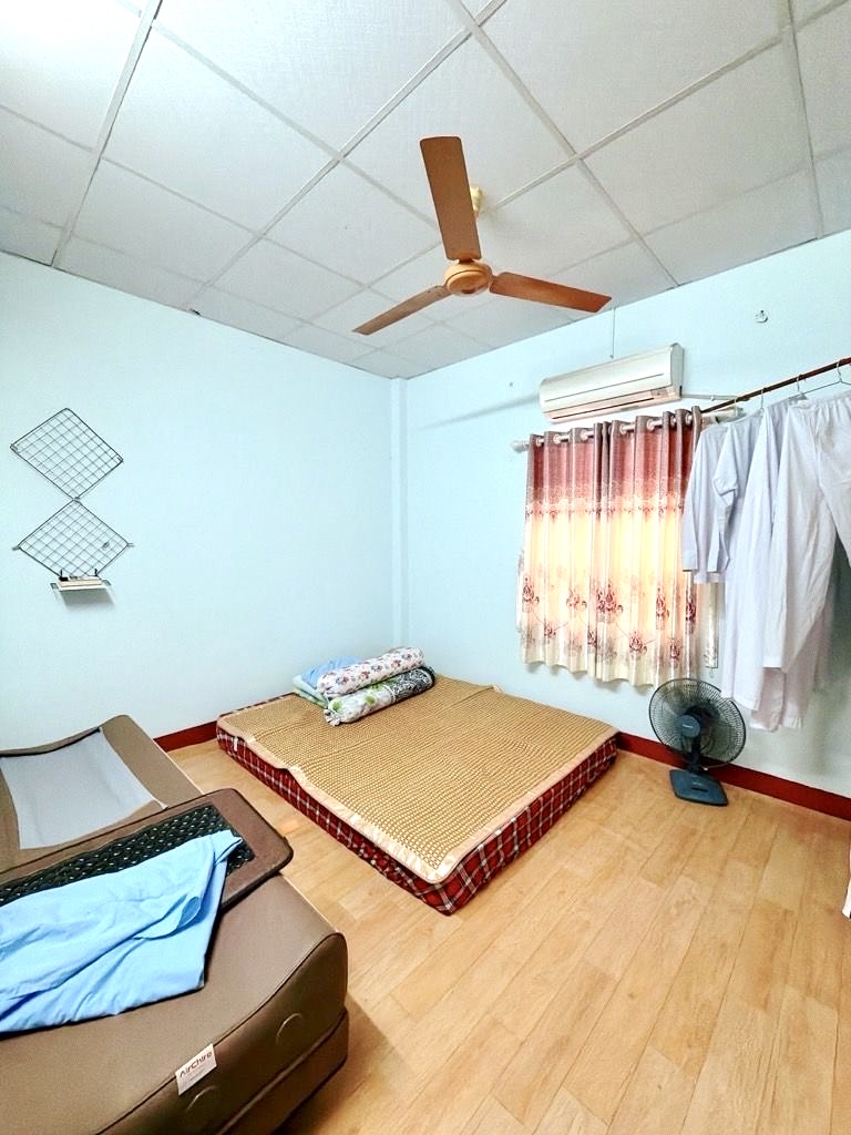 BÁN NHÀ NGANG 4.5M- Đ.TÔN THẤT THUYẾT- DTSD 154M2- GIAO THƯƠNG GIỮA TÔN ĐẢN VÀ KHÁNH HỘI- GẦN 4