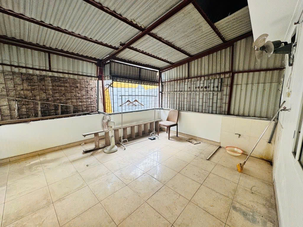 Giá hiếm, oto đỗ cổng, vị trí đẹp 5