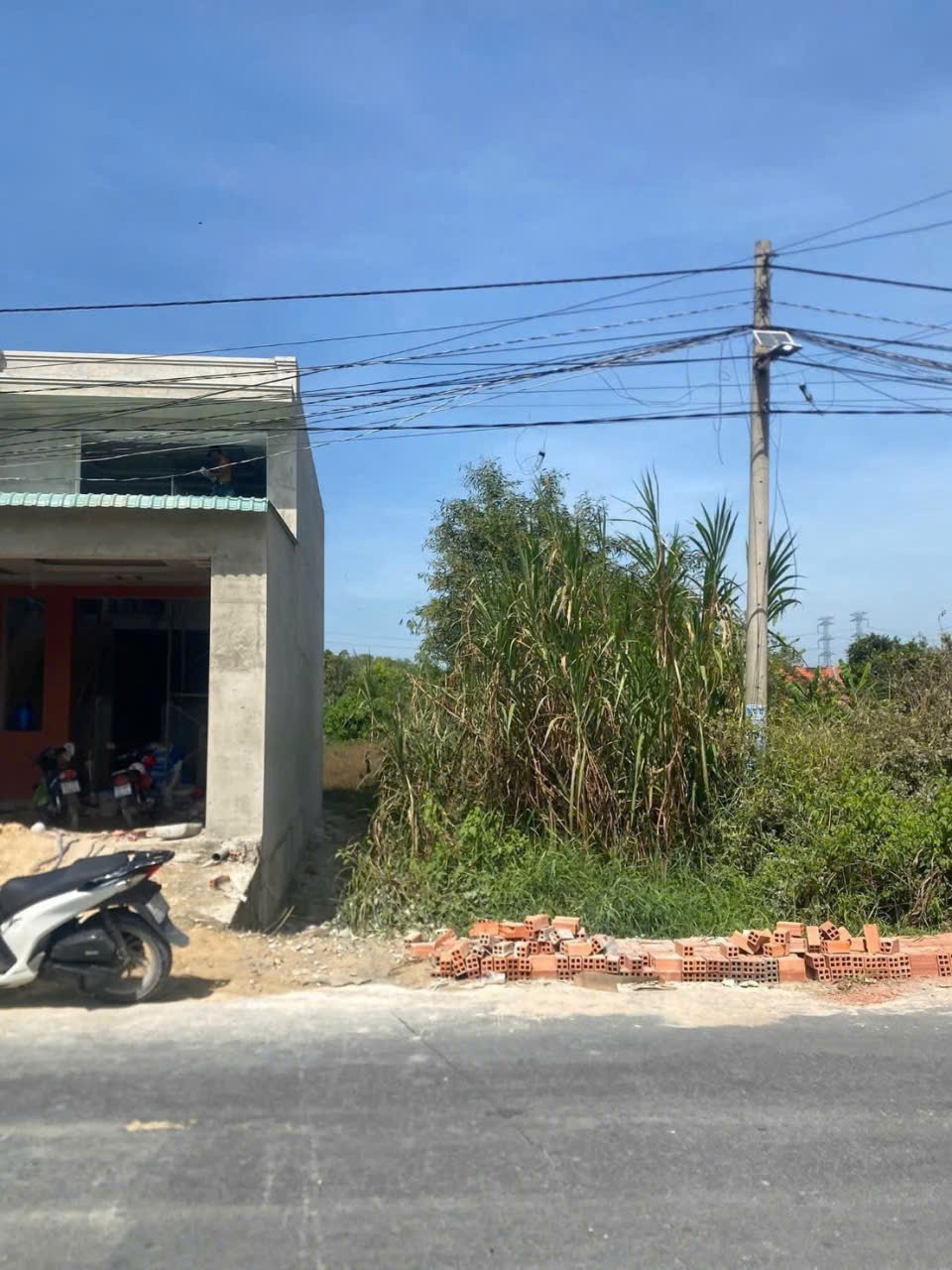 Bán đất thổ cư đường ĐT825 - Chùa Tháp ,xã Đức Hòa Thượng dt 72m2 giá chốt 1 tỷ 2