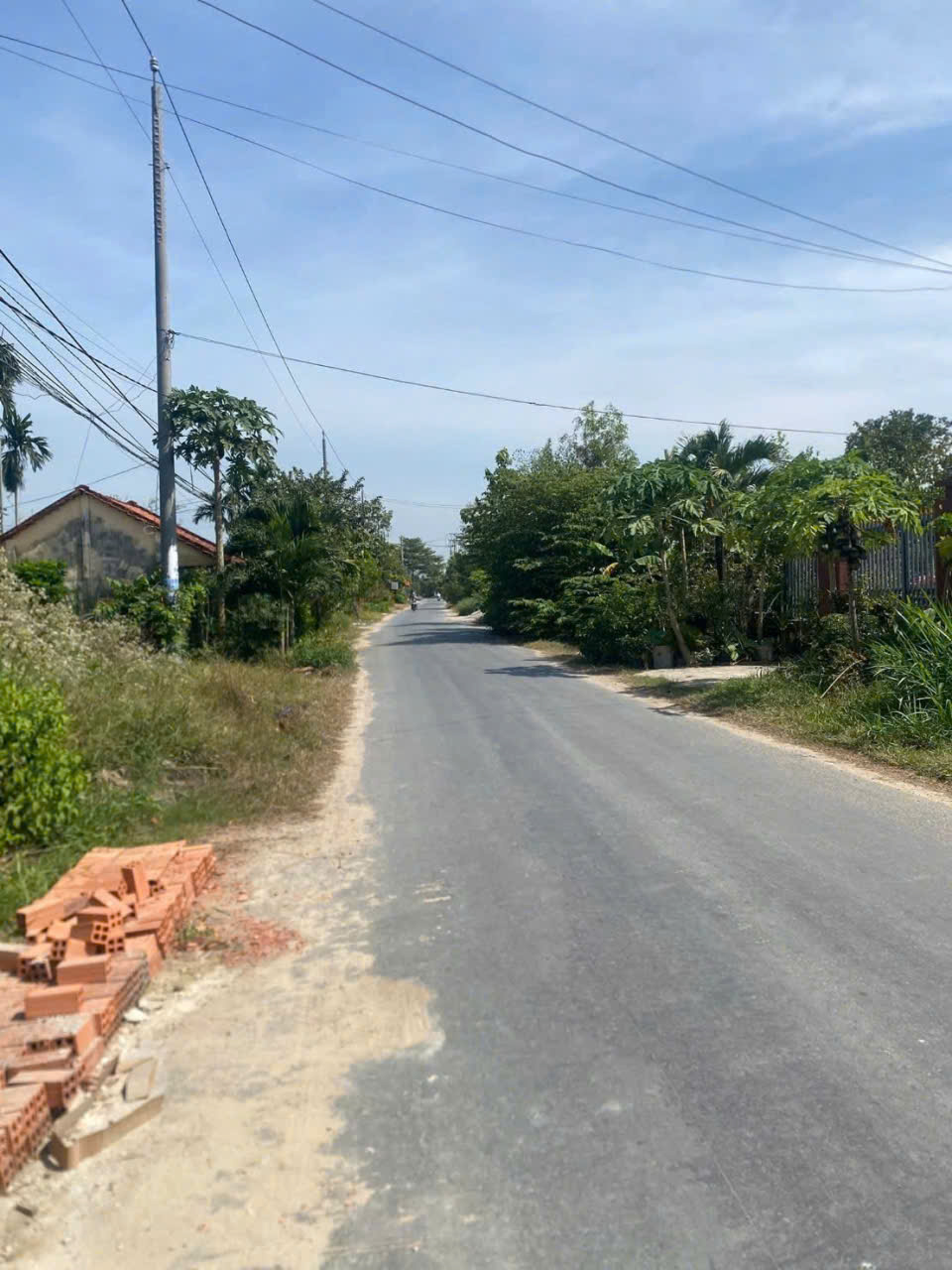 Bán đất thổ cư đường ĐT825 - Chùa Tháp ,xã Đức Hòa Thượng dt 72m2 giá chốt 1 tỷ 3