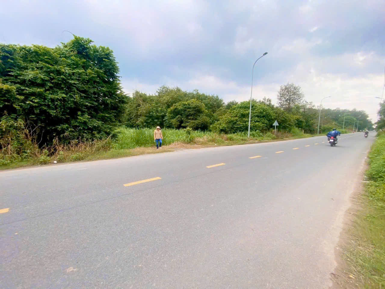 GẤP BÁN KHU NGHỈ DƯỠNG HOÀN THIỆN TRUNG LẬP THƯỢNG, H. CỦ CHI. 3