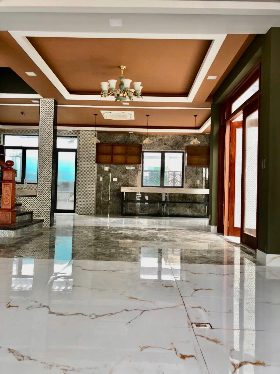 Cho thuê Biệt thự Phường Phú Hữu, Quận 9, Diện tích 400m², Giá 35 Triệu/tháng 12