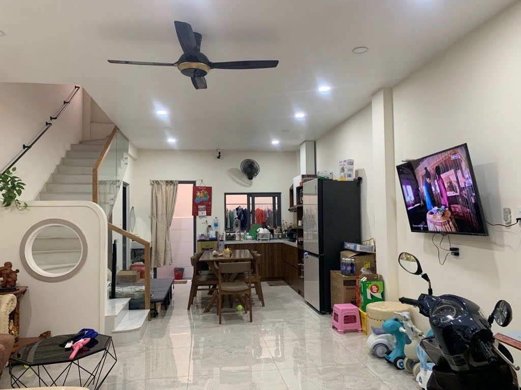 NHÀ ĐẸP 3 TẦNG 52M2 - CẦU GÒ DƯA - TAM BÌNH 5 TỶ 4