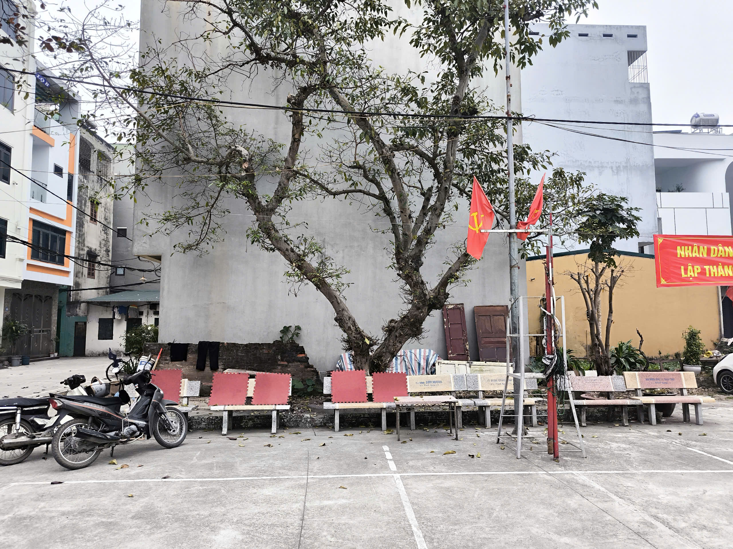 Bán đất An Khánh, Hà Nội 50M2, có 2 mặt tiền thoáng, đường 8m ô tô đỗ trước đất 4