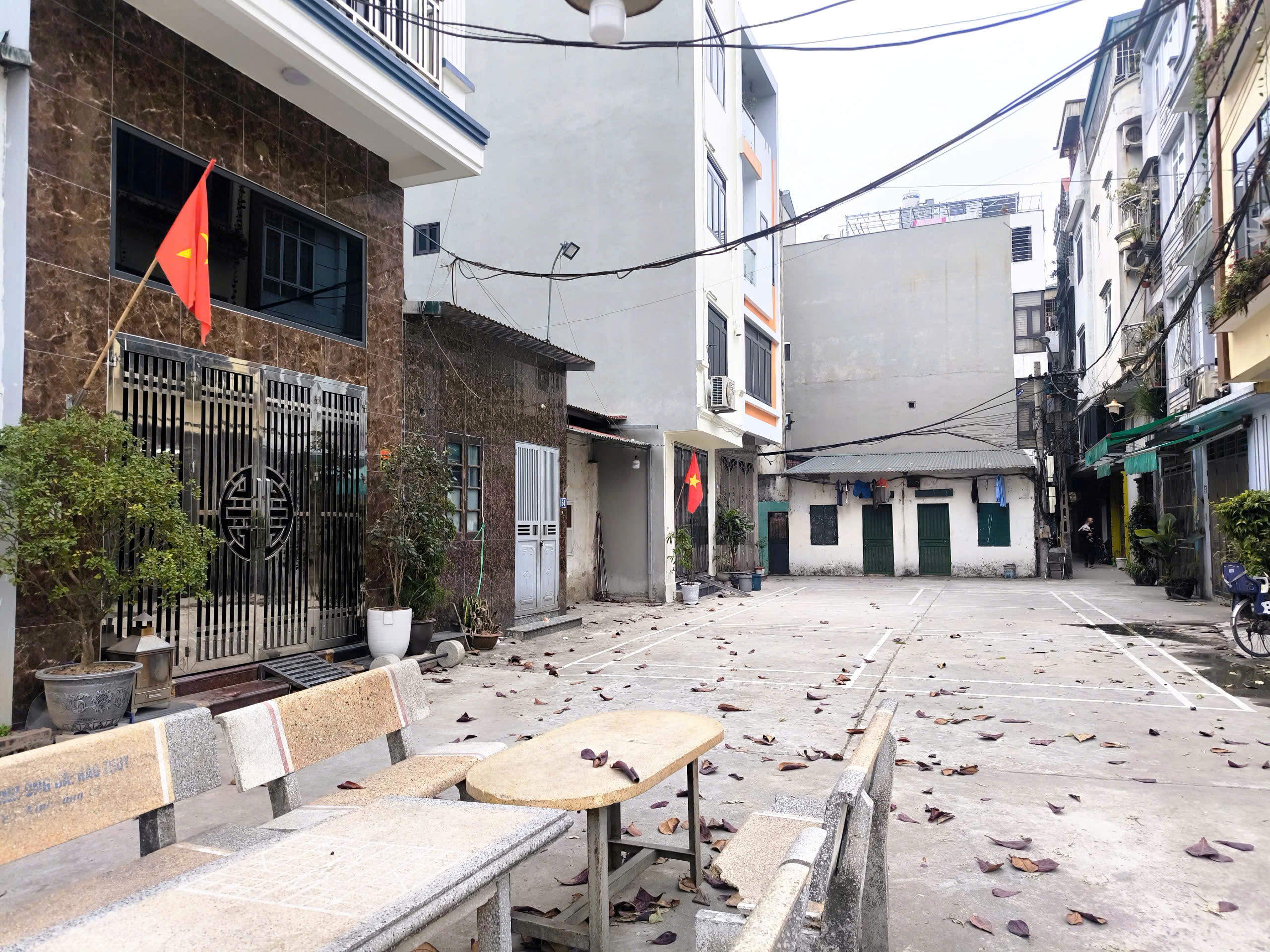 Bán đất An Khánh, Hà Nội 50M2, có 2 mặt tiền thoáng, đường 8m ô tô đỗ trước đất 5