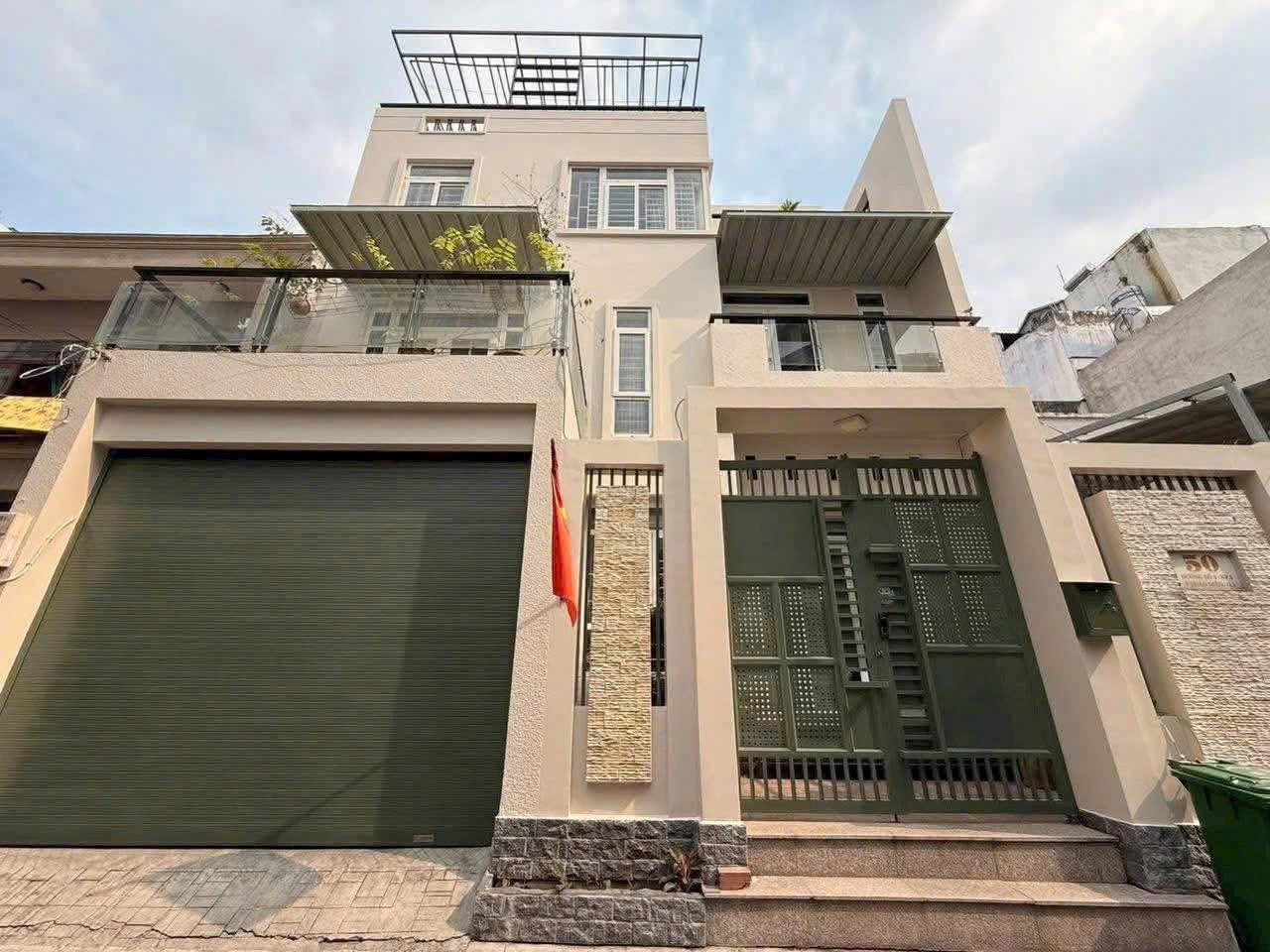 Cần bán Nhà mặt tiền Phường Thảo Điền, Quận 2, Diện tích 110m², Giá 33 Tỷ