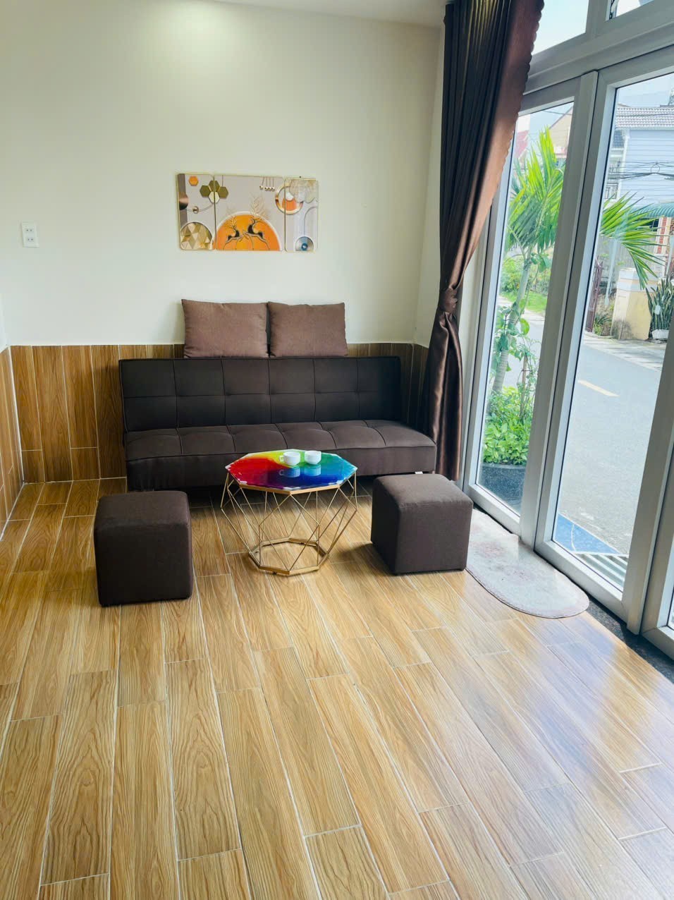 CHO THUÊ nhà mặt tiền Hoàng Diệu Phường 5 Đà Lạt giá 10tr 2