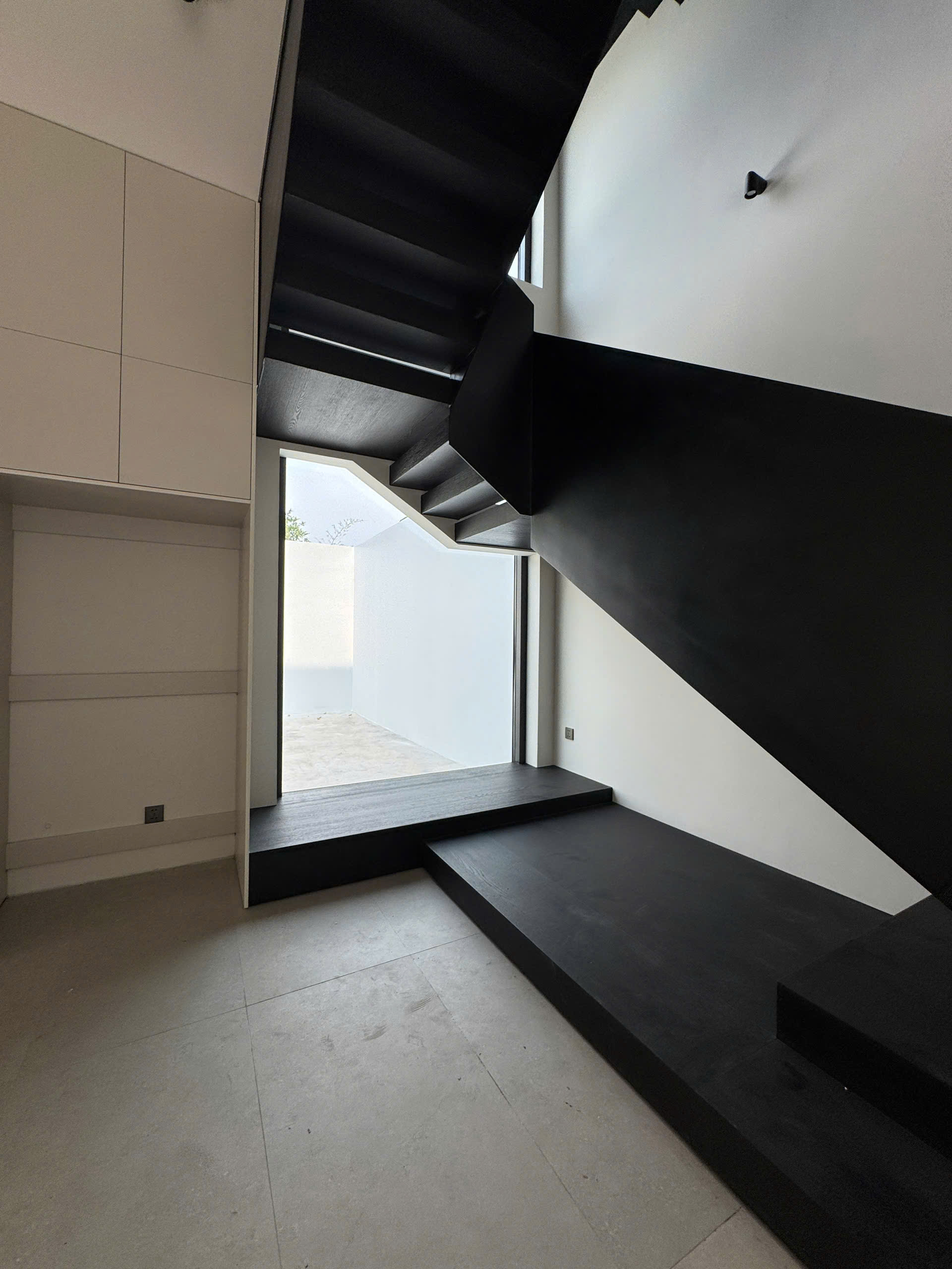 Cho thuê Biệt thự Phường Thảo Điền, Quận 2, Diện tích 165m², Giá Thương lượng 3