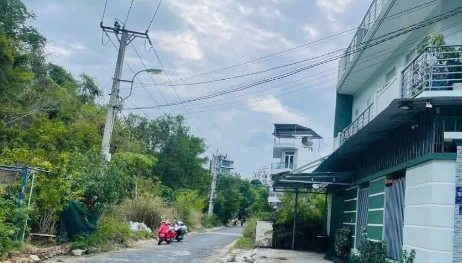 BÁN LÔ ĐẤT MẶT TIỀN ĐƯỜNG CAO MINH PHI, HÒN RỚ 1, NHA TRANG. 4