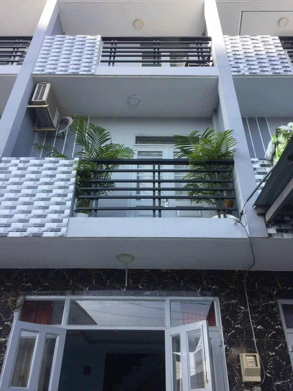 NHÀ 3 TẦNG 4 PHÒNG NGỦ- QUỐC LỘ 13 THỦ ĐỨC- SỔ CHUNG 4 CĂN 4