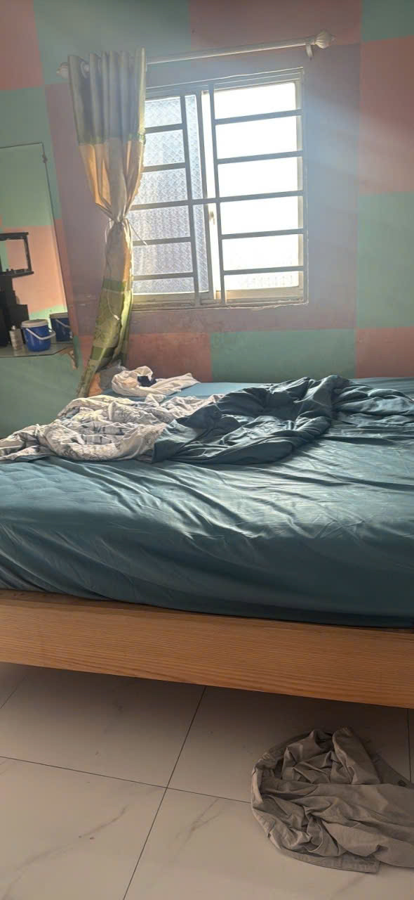 NHÀ 3 TẦNG 4 PHÒNG NGỦ- QUỐC LỘ 13 THỦ ĐỨC- SỔ CHUNG 4 CĂN 6