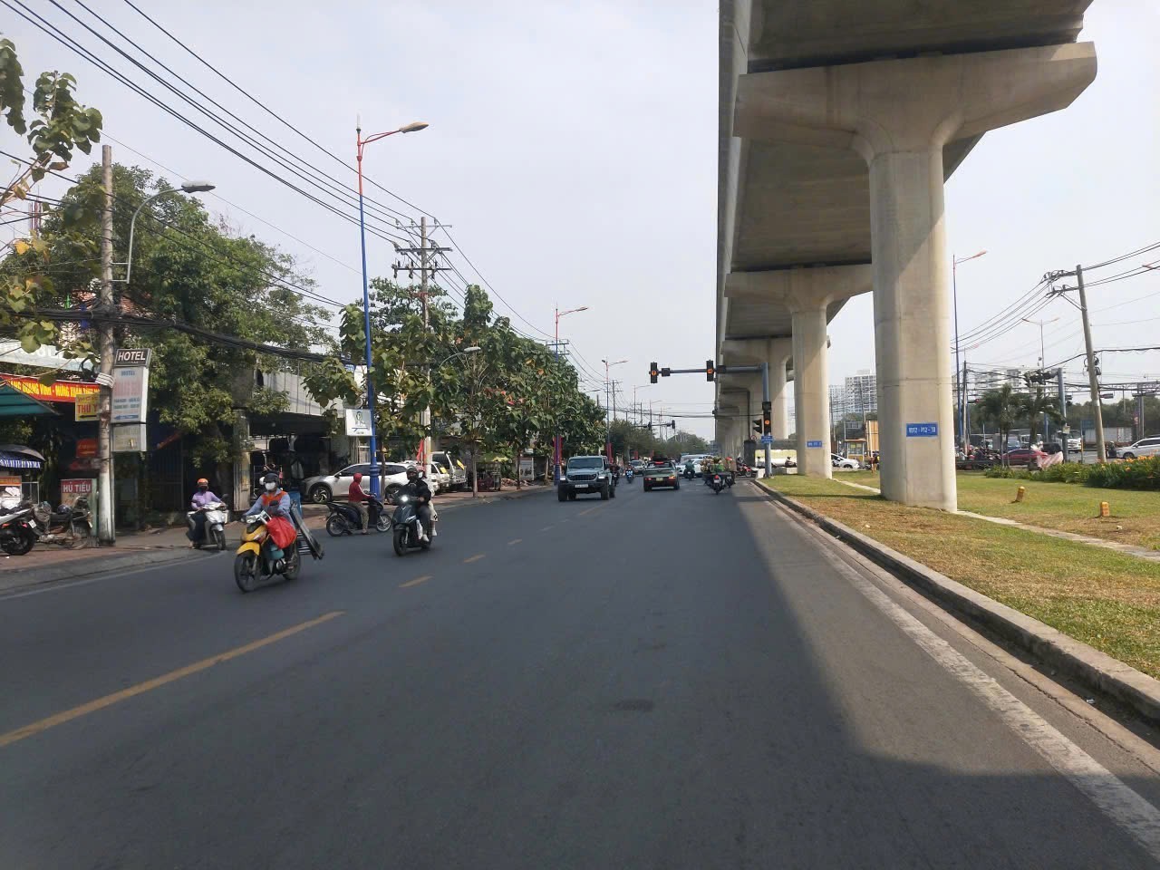 NHÀ HXH 3 TẦNG 53M2 - HÀNG XÓM CC LAVITA GARDEN - SÁT GA  METRO  200M - THỦ ĐỨC - 7.5 TỶ 2