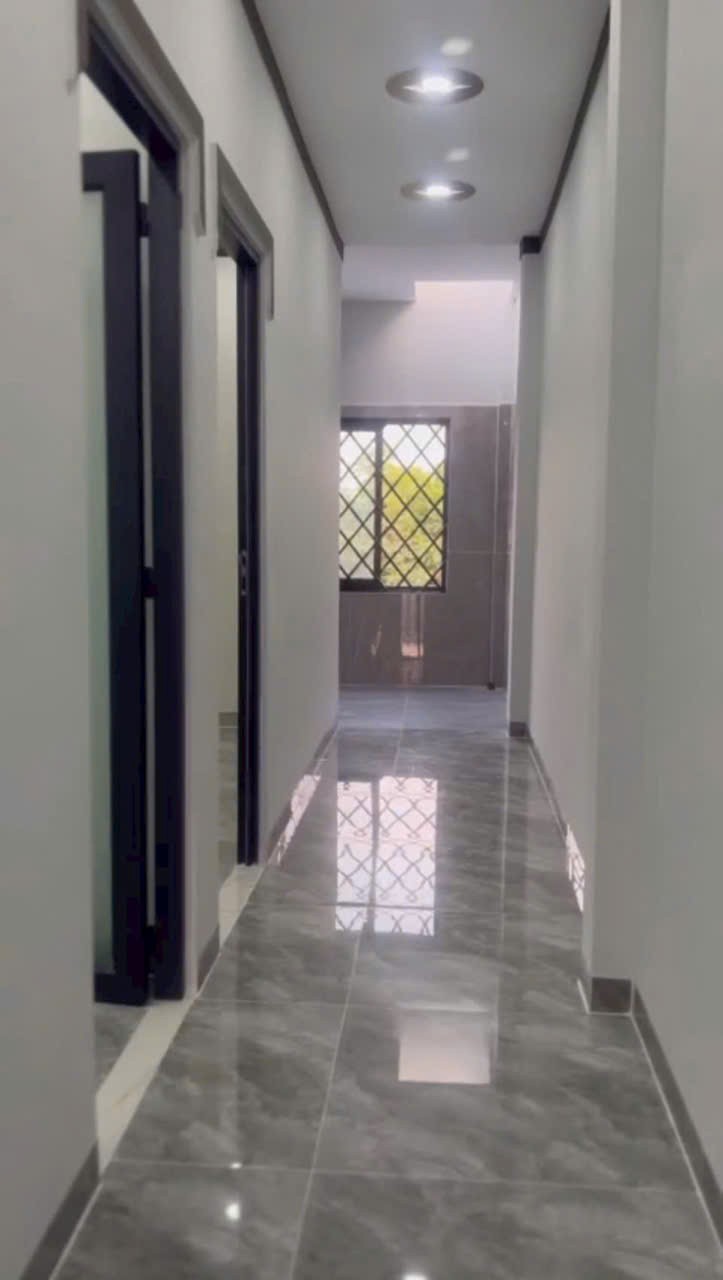 Bán nhà đẹp hẻm Gò Hưu , Mỹ Hạnh Nam dt 132,5m2 , 1 lầu , 4pn , 3wc giá 3,3 tỷ 6