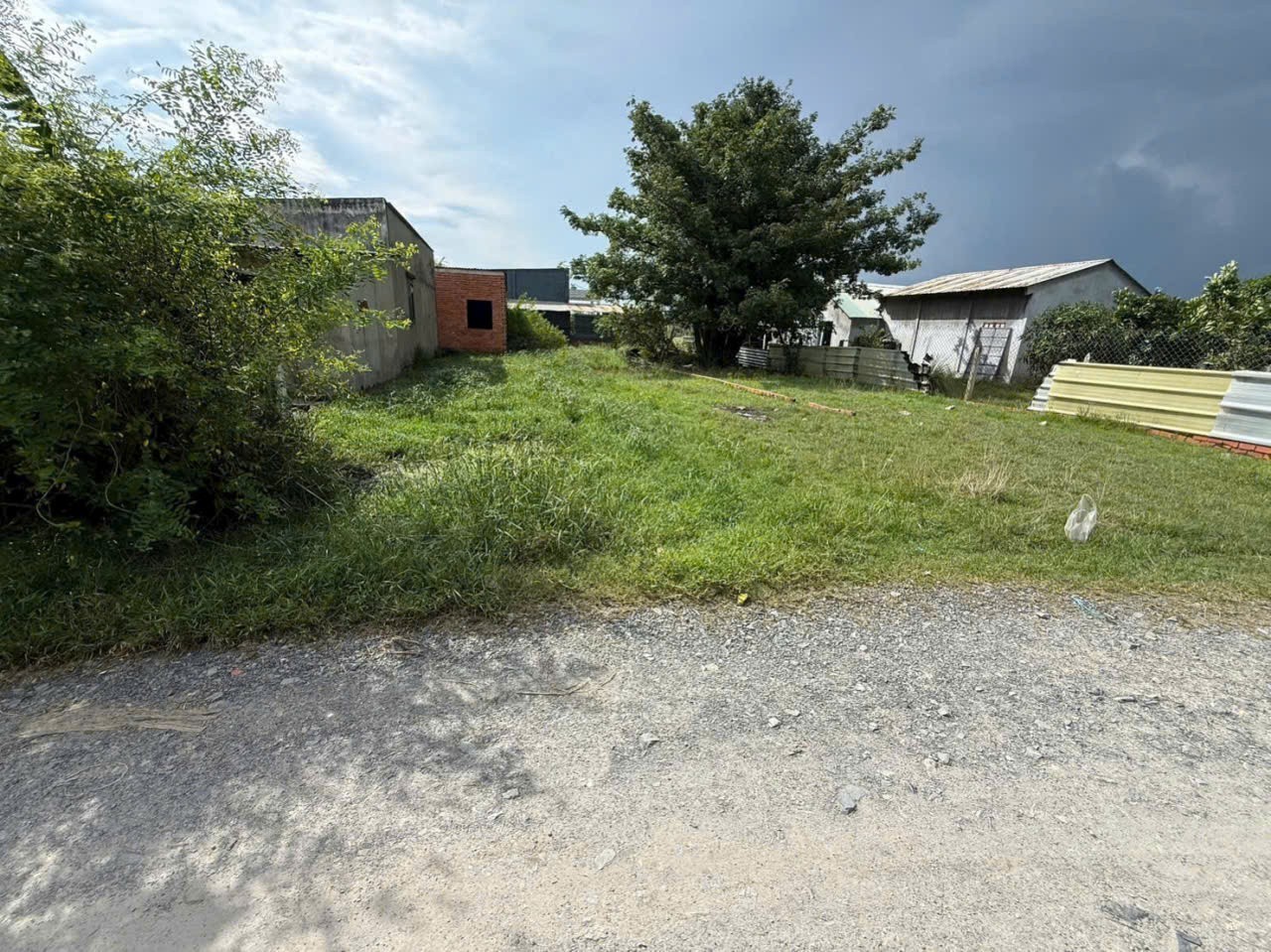 Bán đất thổ cư Đức Hòa Thượng , dt 153m2 , đường đá xanh 4m giá 870 triệu 3