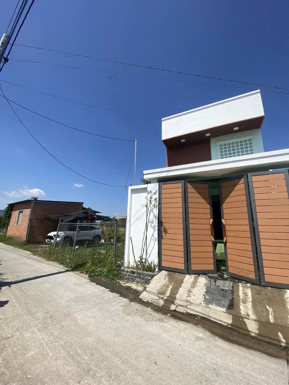 Bán nhà đẹp mt đường Tư Cò - Mười Phèo dt 96m2 1 lửng,2pn,1wc giá chốt 1,95 tỷ