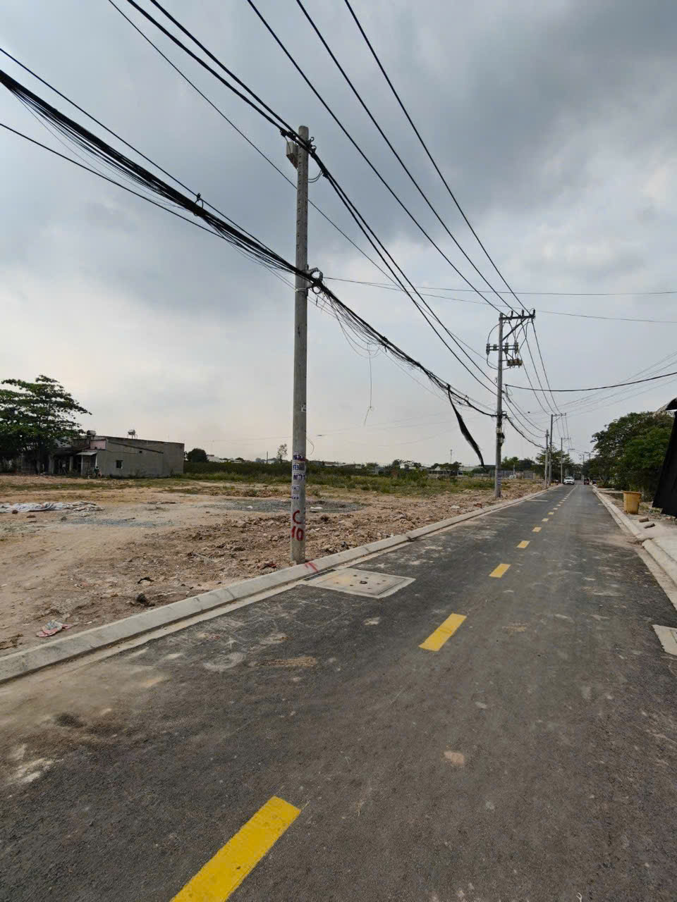 ĐẤT NỀN KÊNH TIÊU 1, BÀ ĐIỂM, HÓC MÔN - ĐƯỜNG NHỰA 7M – GẦN PHAN VĂN HỚN 4