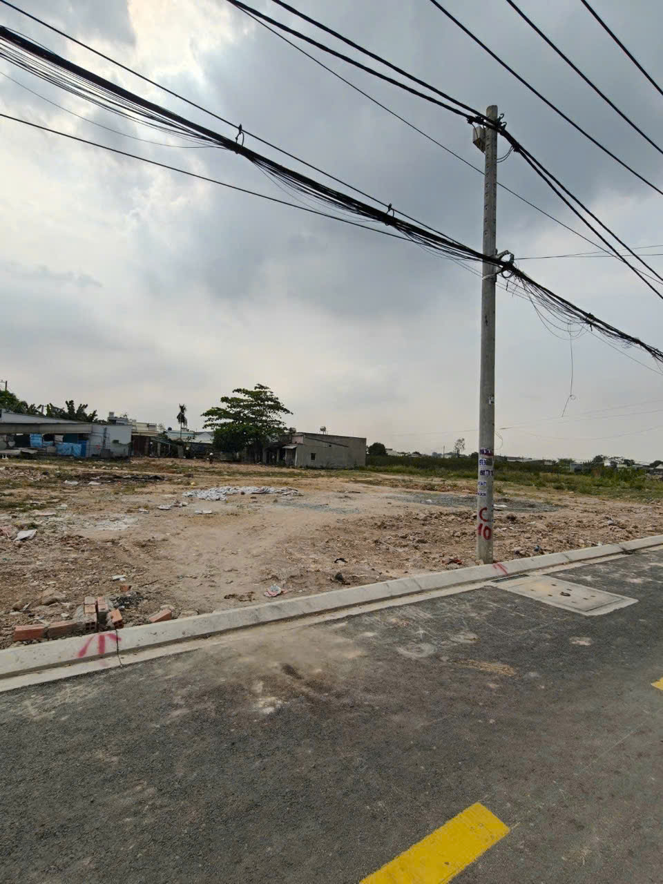 ĐẤT NỀN KÊNH TIÊU 1, BÀ ĐIỂM, HÓC MÔN - ĐƯỜNG NHỰA 7M – GẦN PHAN VĂN HỚN 5