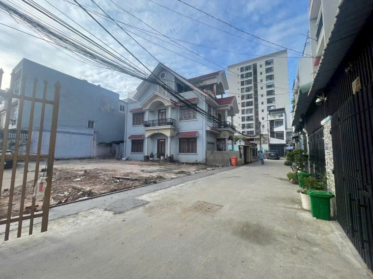 Cần bán Đất Phường Phước Long B, Quận 9, Diện tích 85.7m², Giá 9.4 Tỷ