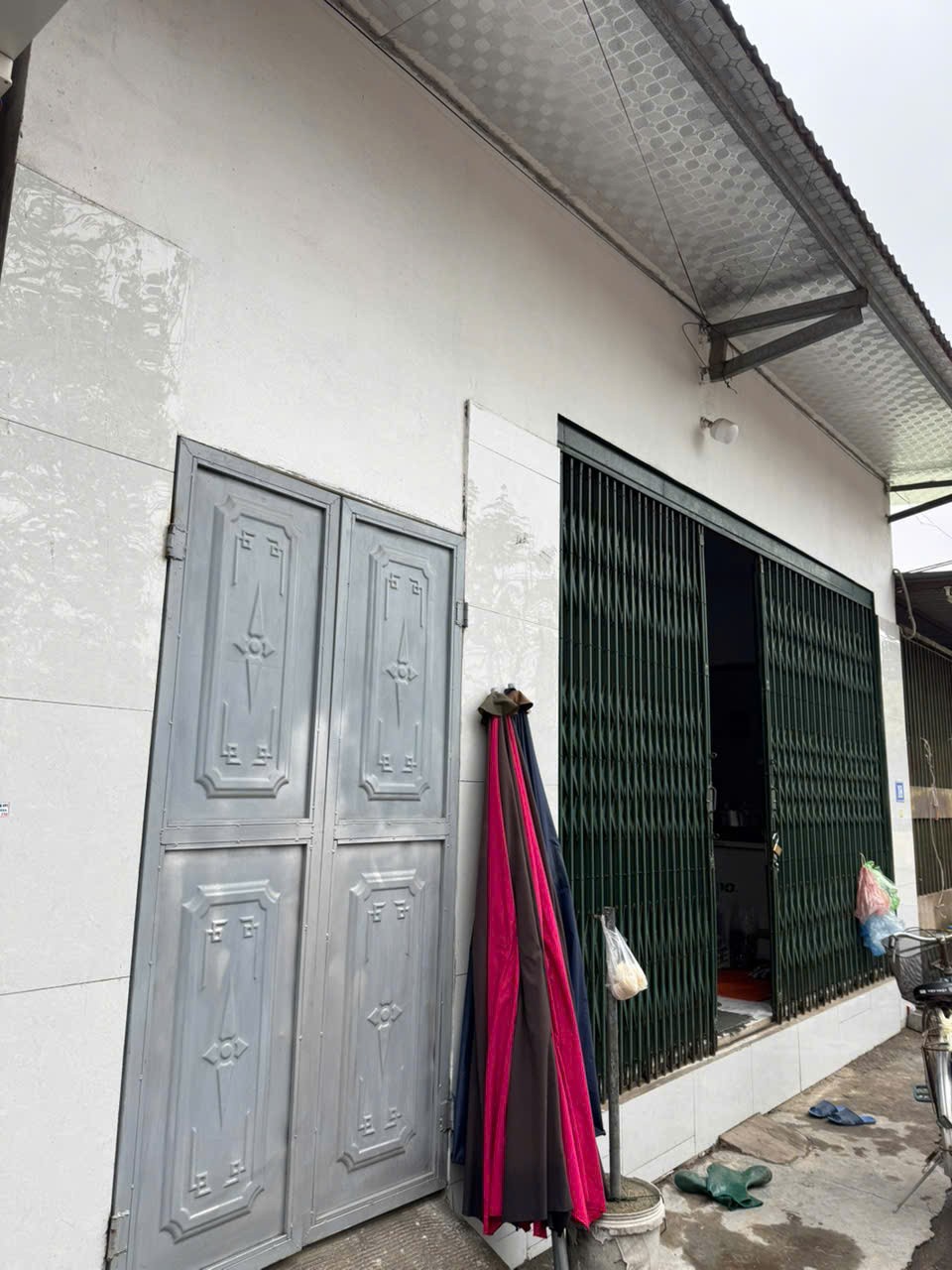 Bán Đất Thôn Gia Trung - Quang Minh, Có Nhà Cấp 4 Đang Kinh Doanh - Sát KCN Quang Minh 2