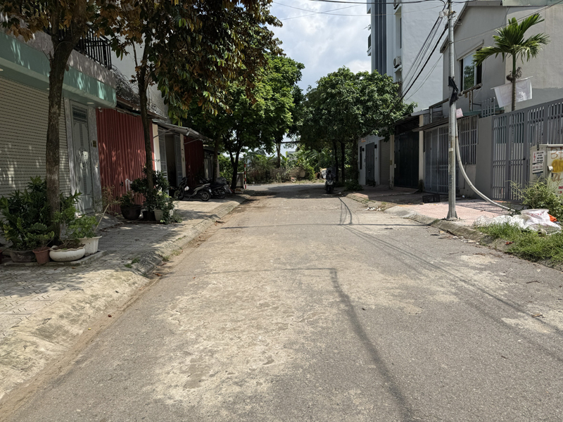 Đất phân lô Thạch Bàn 75m2: Vị trí đắc địa, giao thông thuận tiện, đón cầu Trần Hưng Đạo 3