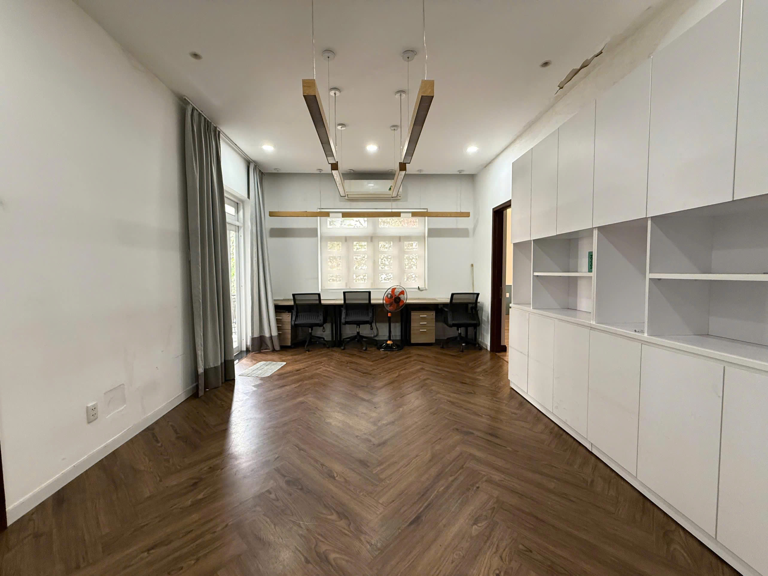 Cho thuê Biệt thự Phường Bình An, Quận 2, Diện tích 307m², Giá 75 Triệu/tháng 6