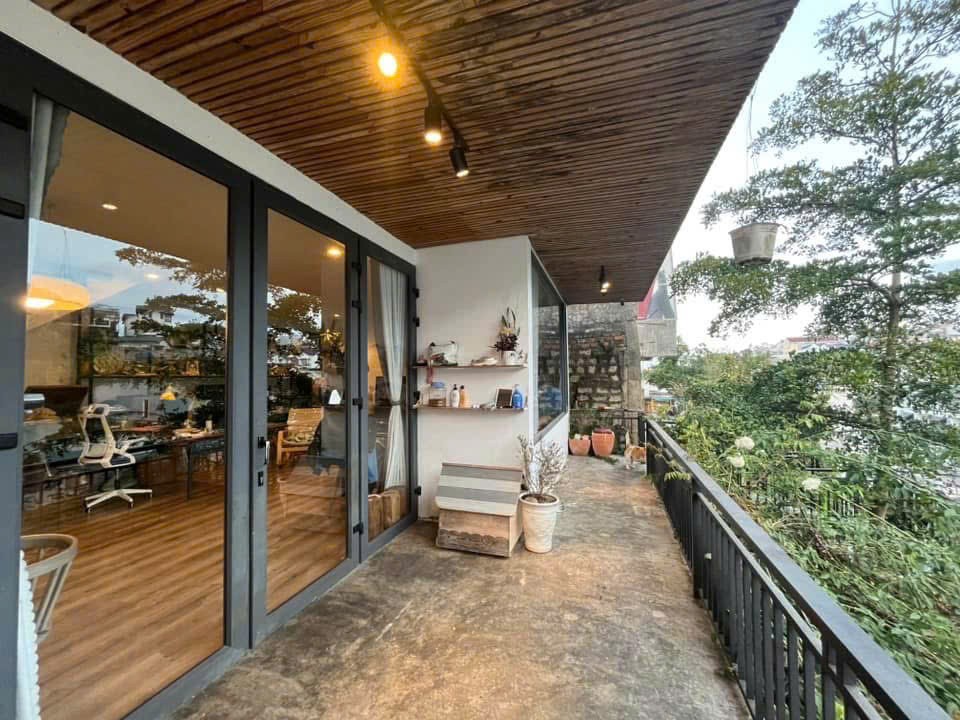 Bán nhà srxd sân vườn hẻm Đào Duy Từ phường 3 Đà Lạt giá 4.9 tỷ 2