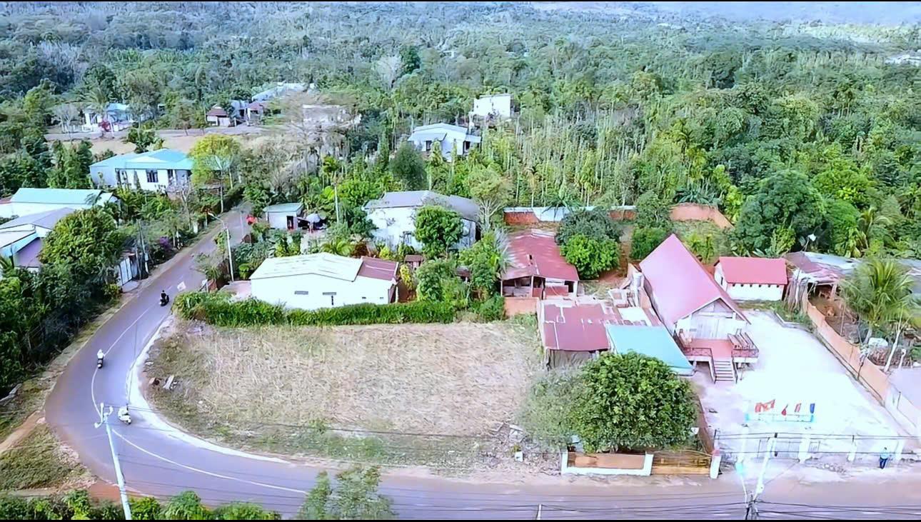 BÁN LÔ ĐẤT 2 MẶT TIỀN ĐƯỜNG 19.5 - GÀN HỒ EA KAO - BUÔN MA THUỘT