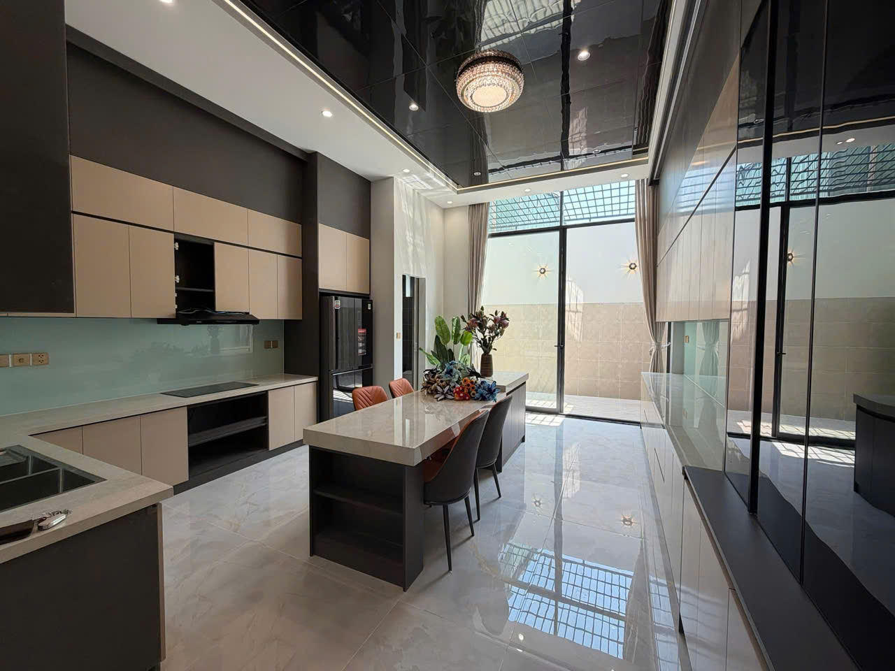 NHÀ MỚI 3 TẦNG (5x22) MẶT TIỀN ĐÌNH QUỚI AN – ĐỐI DIỆN PHƯƠNG ĐÔNG GARDEN 3