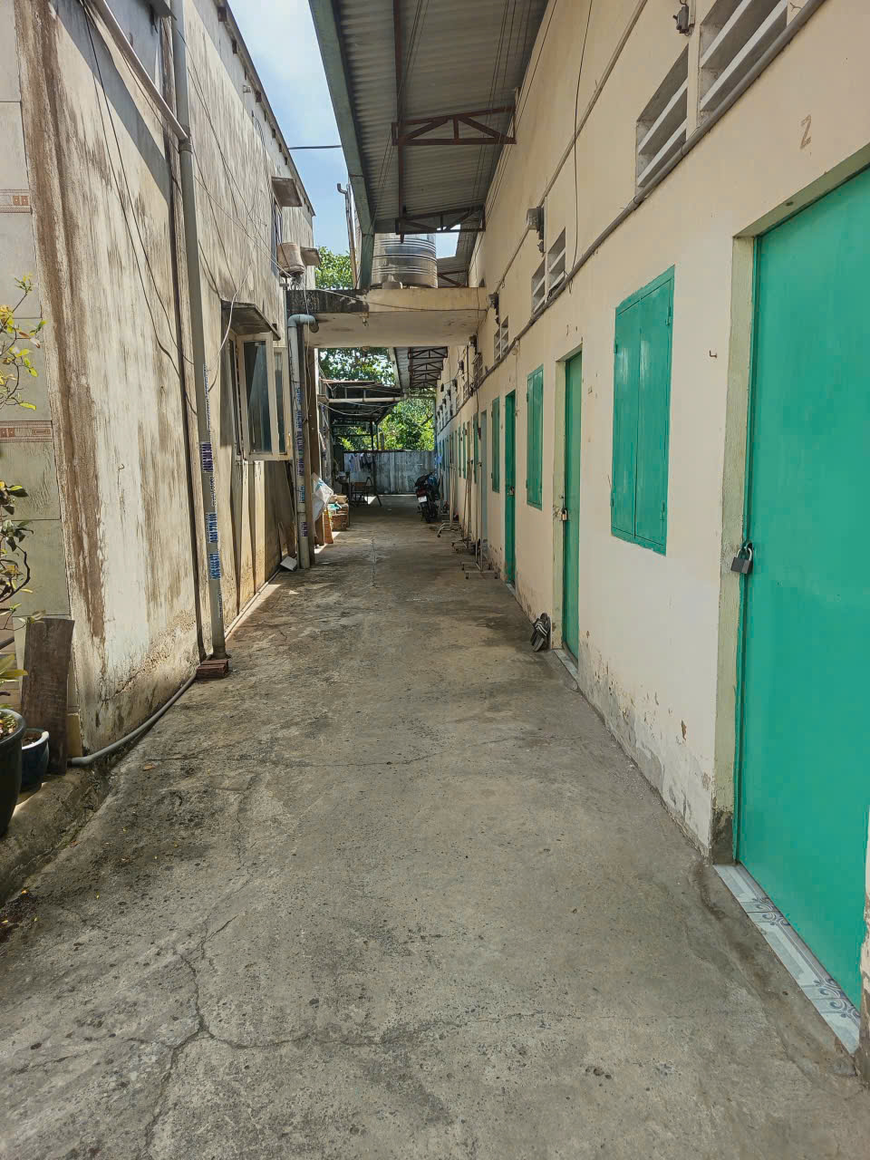 NHÀ CẤP 4 (600M²) + 16 PHÒNG TRỌ – DÒNG TIỀN SẴN – CHỈ 13 TỶ 3