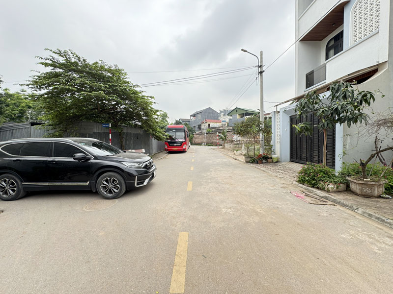 Bán đất đấu giá Đổng Xuyên 68,8m2 - Đường rộng thênh thang - Gần đường gom DT20 (Đê Vàng) 2