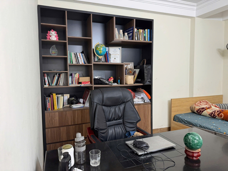 Cần bán 46,6m2 nhà 5 tầng, ô tô tránh ngõ 68/79 Nguyễn Văn Linh. Đón đầu quy hoạch lô góc đường 13m 5