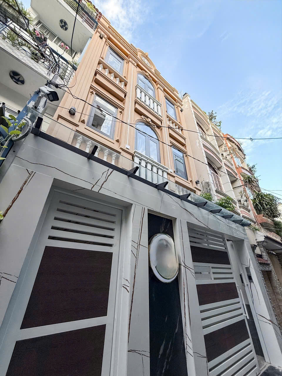 Cần bán Nhà mặt tiền Phường 15, Phú Nhuận, Diện tích 90m², Giá 18.5 Tỷ