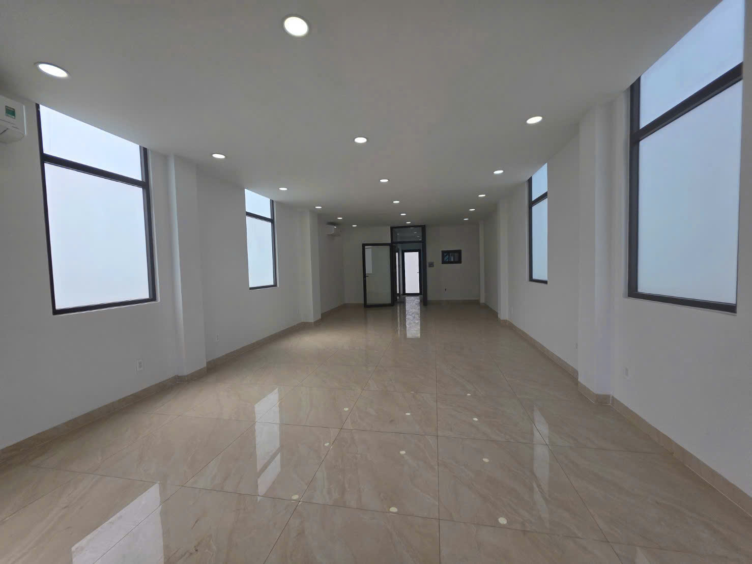 Cho thuê Nhà mặt tiền Phường Bình Trưng Đông, Quận 2, Diện tích 100m², Giá 65 Triệu/tháng 5