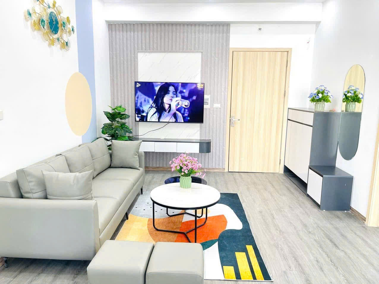 Cần tiền bán gấp căn hộ 2 Pn-full nội thất tại Thanh Hà-Mường Thanh 4