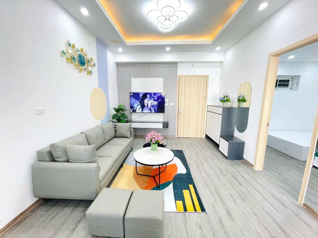 Cần tiền bán gấp căn hộ 2 Pn-full nội thất tại Thanh Hà-Mường Thanh 8