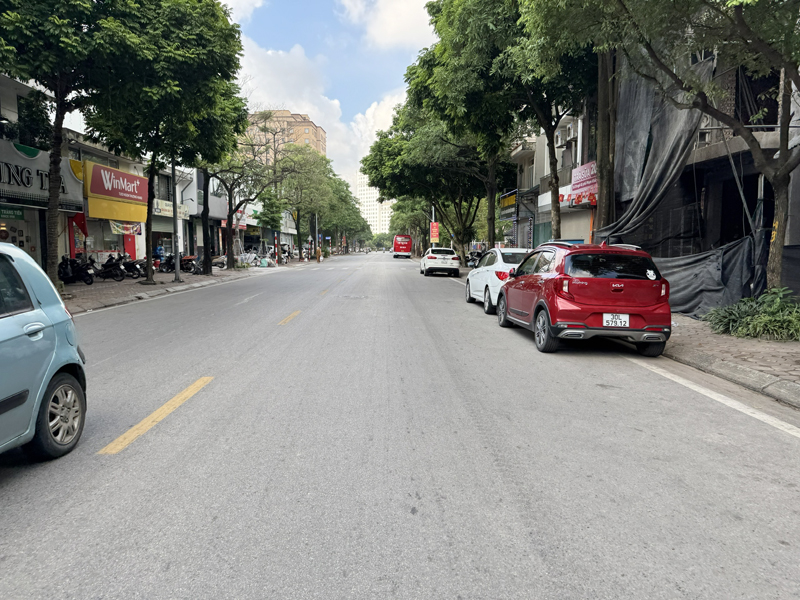 Cần bán Nhà ở, nhà cấp 4, nhà hẻm Phường Giang Biên, Long Biên, Diện tích 40m², Giá 15.6 Tỷ 2