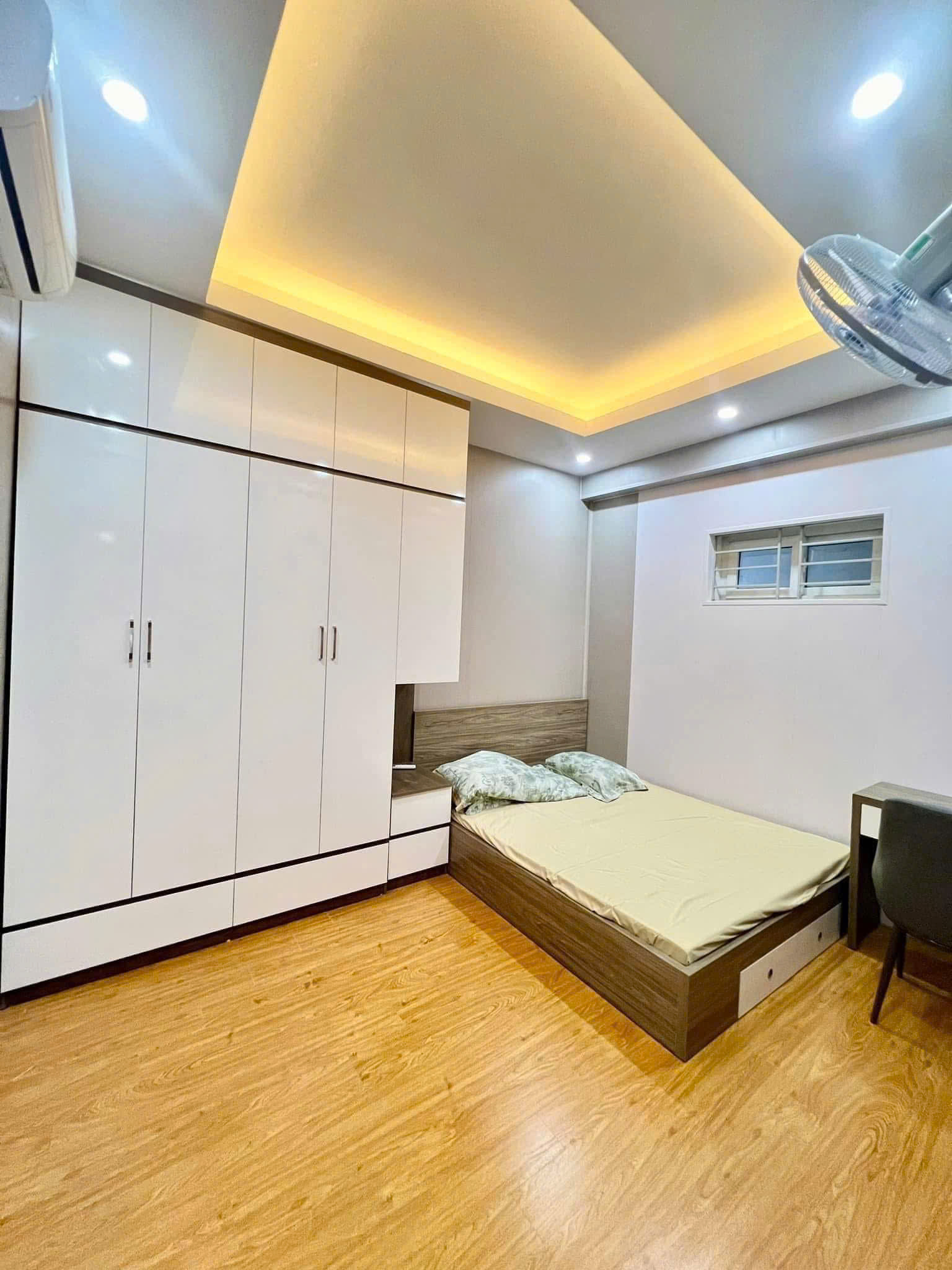 Chính chủ bán căn hộ 70m2, 3 tỷ450tr, full nội thất tại Thanh Hà-Mường Thanh 6