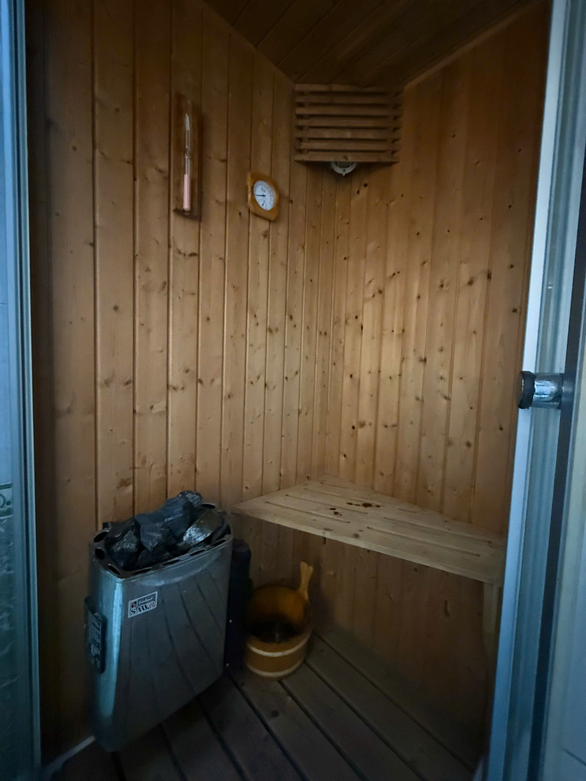 Cho thuê Biệt thự Quận 7, Hồ Chí Minh, Diện tích 750m², Giá Thương lượng 2