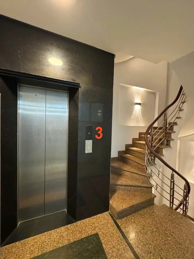 Bán shophouse view đẹp tại Phương Mai, 35 tỷ, 63m2, pháp lý đầy đủ 5