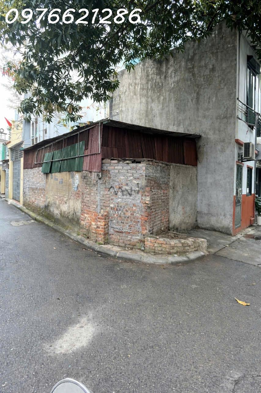 BÁN LÔ GÓC HOA LÂM – 40M² – NGÕ THÔNG – Ô TÔ TẢI ĐỖ CỬA – VIEW HỒ – GIÁ 8,4X TỶ